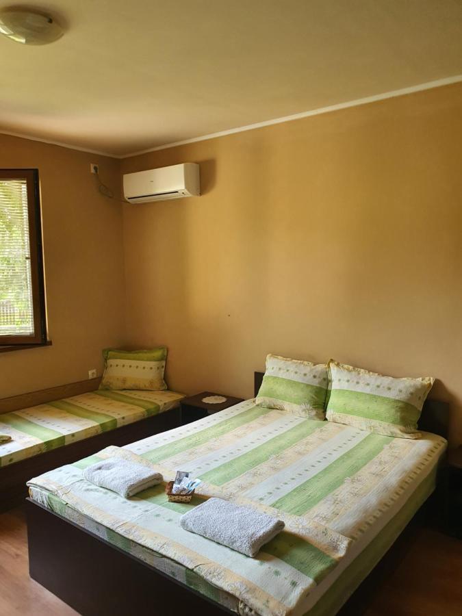 Holiday Home Maarata Krushuna Exterior photo