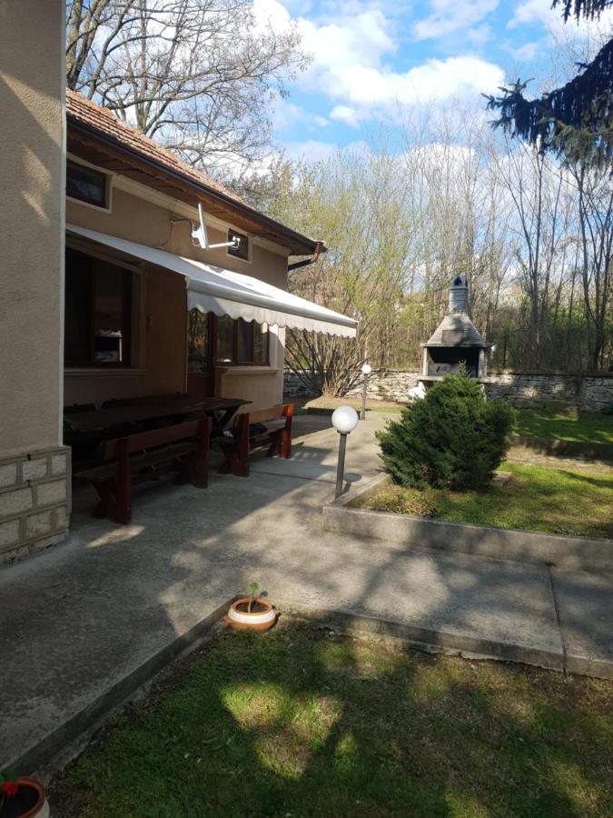 Holiday Home Maarata Krushuna Exterior photo